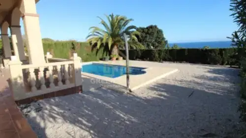 Casa en venta en Alcaidesa Playa