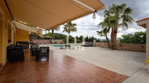 Chalet en venta en Carrer de la Font