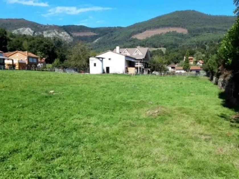 venta Chalet en Los Corrales de Buelna, Cantabria (SBRE-0178986)- Globaliza