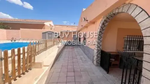 Chalet en venta en El Viso de San Juan