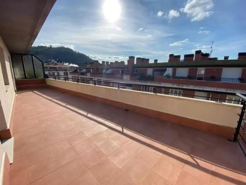 venta Piso en Castro Urdiales, Cantabria (46696720814.100500)- Globaliza