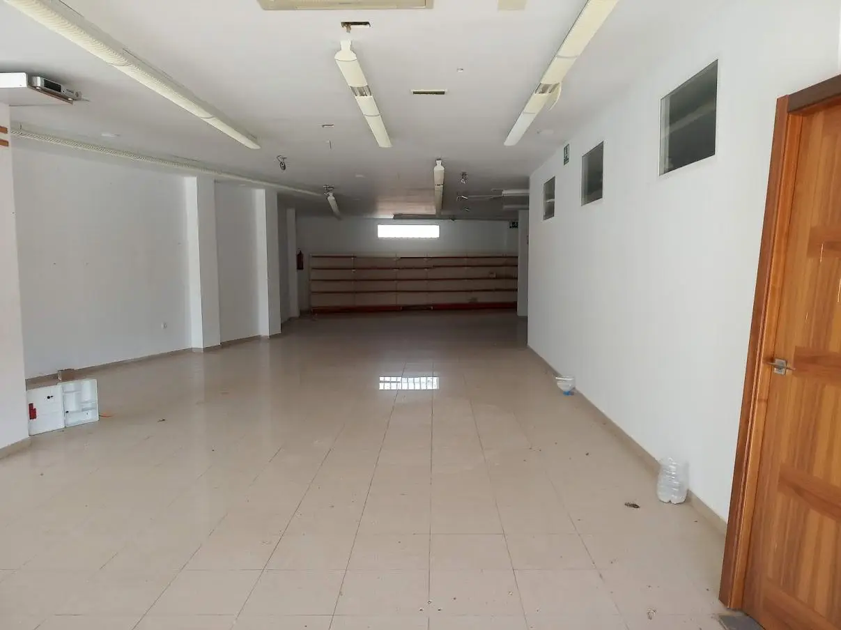 Local de 623 m² en venta, Zujar (Granada) - Servihabitat