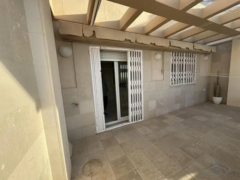 Atico 4 dormitorios 2 baños Zapillo Almería