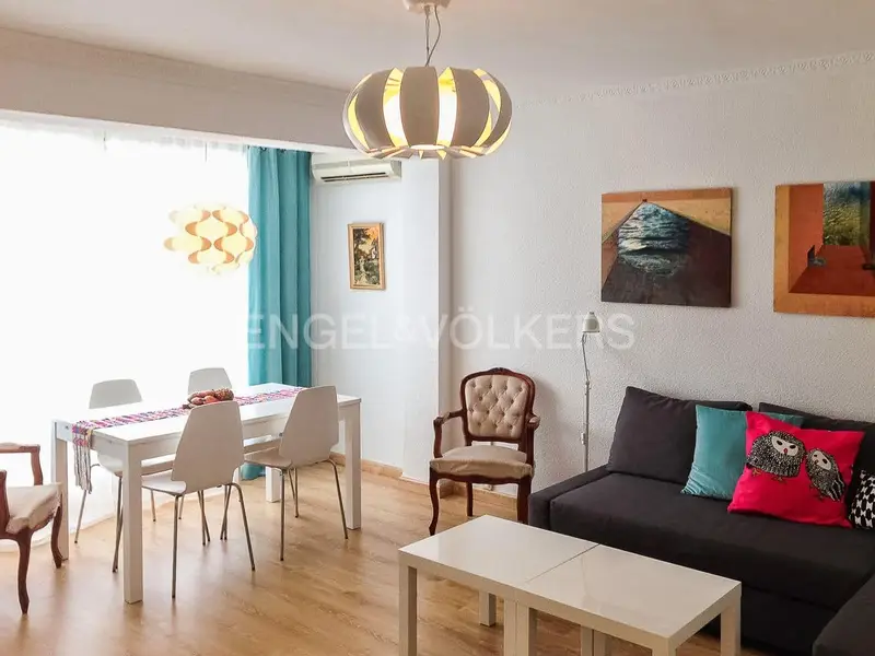 Apartamento en Alquiler Valencia Mestalla 4 habitaciones 2 baños