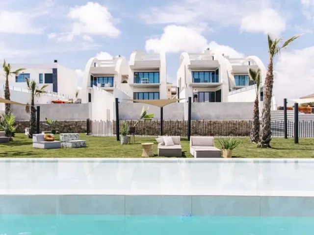 Adosado 3 Dormitorios Ciudad Quesada Lujo Piscina Cerca Mar
