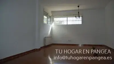 Chalet en venta en El Álamo