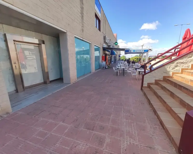 Local en Venta 553m2 Rozas Madrid