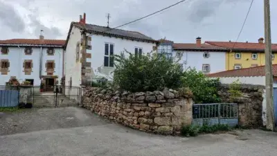 Casa campurriana en Espinilla Cantabria cerca de Golf Nestares y Alto Campoo