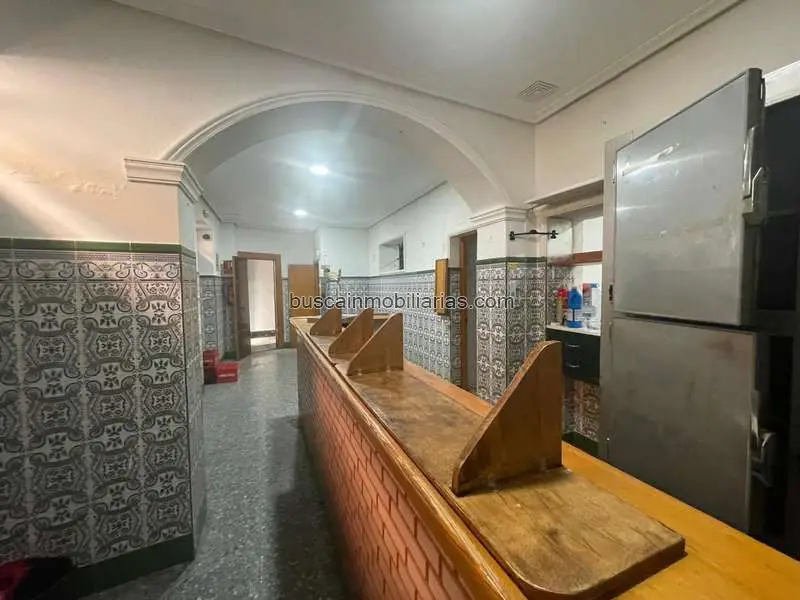 Local comercial en venta en Cádiz
