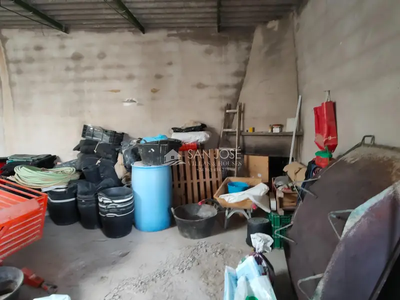 Casa con Finca y Oliveras en Aspe