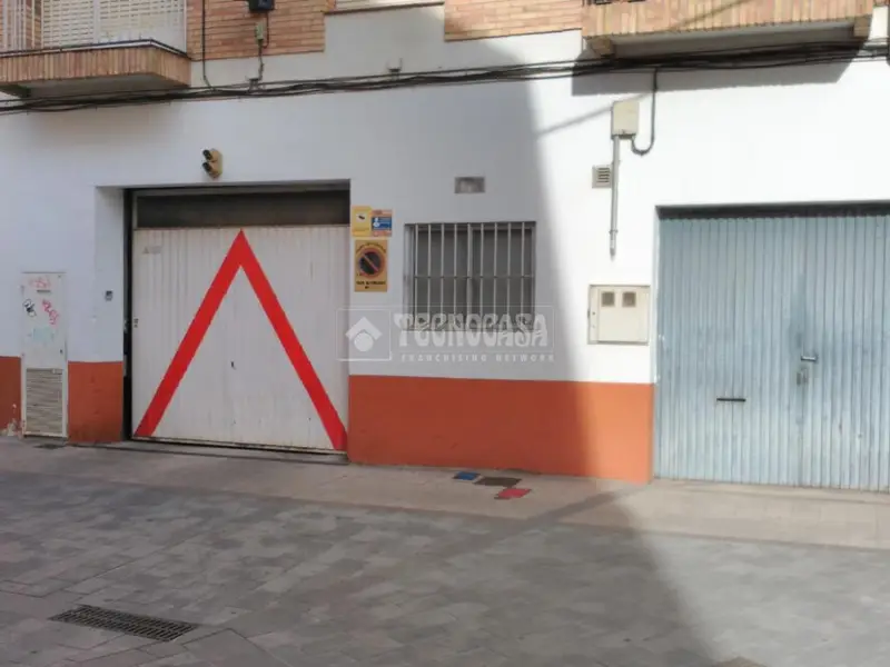 Plaza de Garaje en Venta en Huesca - Calle Perena