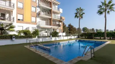 Piso en Venta Playa Granada 3 Dormitorios Garaje Trastero