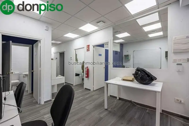 Local Comercial en Venta Granada - Alta Rentabilidad