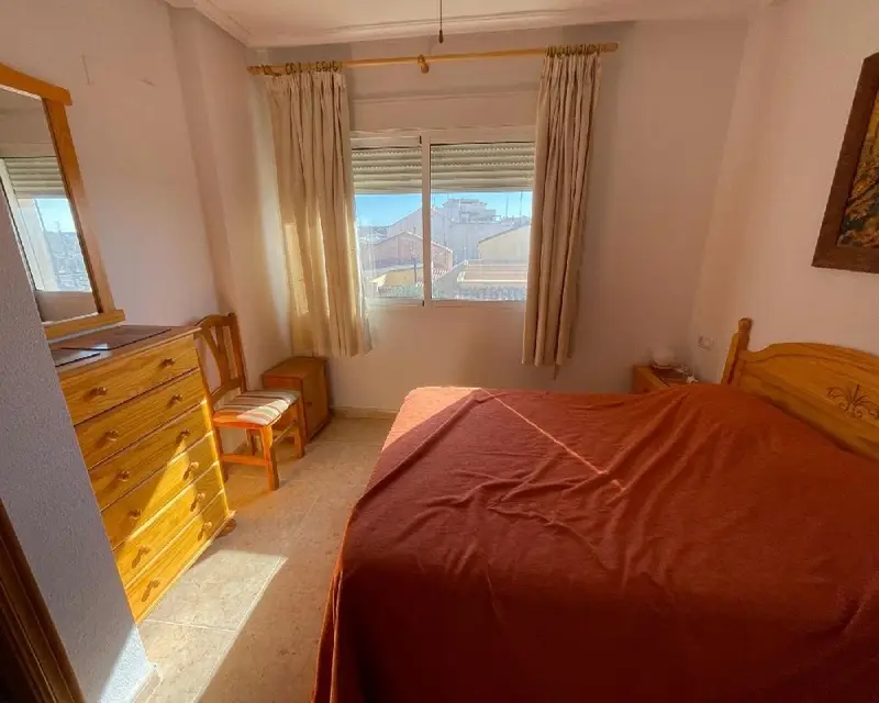 Piso 94m2 2 habitaciones Sucina
