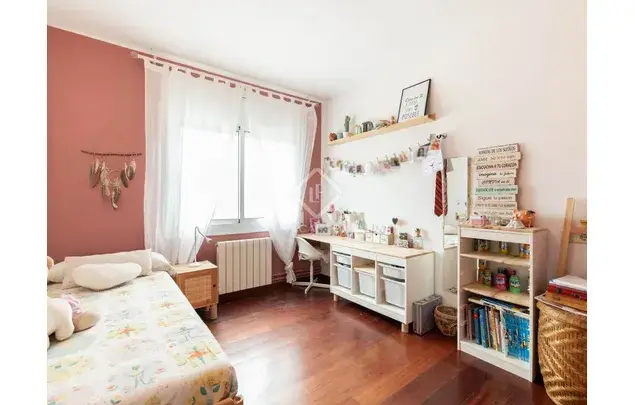 Casa en Alquiler Castelldefels 4 Dormitorios 236m²