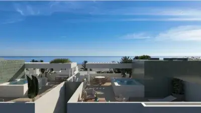 Apartamento en venta Las Marinas Bolaga primera linea de playa