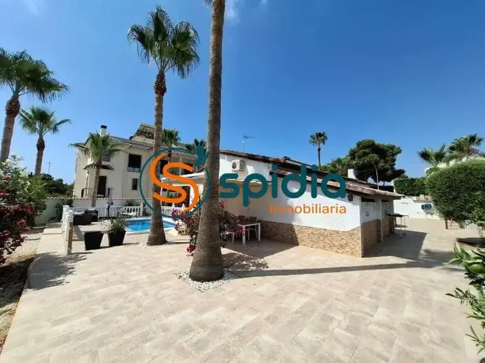 3 Bed Villa for sale