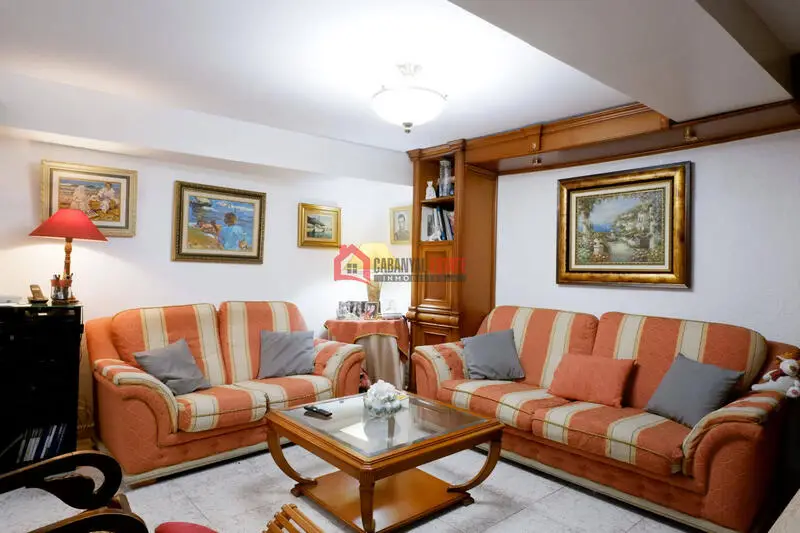6 Cuarto Adosado en venta
Valencia, Valencia