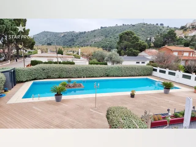 Casa de Lujo en Colera 6 Dormitorios Piscina Costa Brava