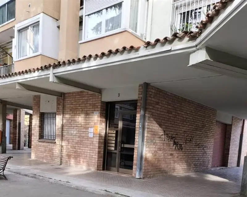 Piso 72m2 4 habitaciones 3 banos Manresa