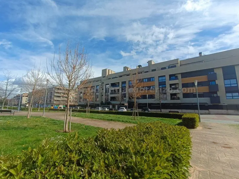 Venta Piso en La Guindalera, San Adrián Logroño - Ref: 13093