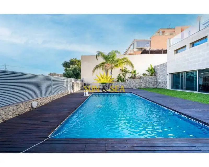 Chalet en Alquiler Los Balcones Torrevieja Lujo 4 Plantas