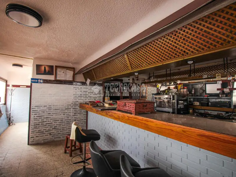Cafetería en Venta Bajamar Tenerife Equipada