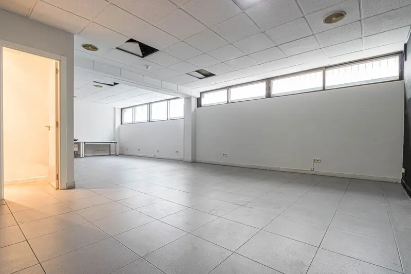 Venta Local Comercial Guindalera Salamanca Madrid