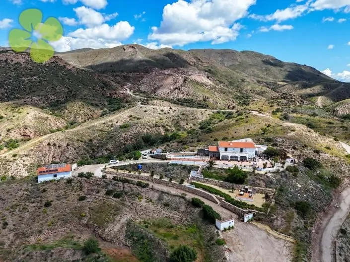 Cortijo 4 Dormitorios Vistas Panorámicas Piscina Privada