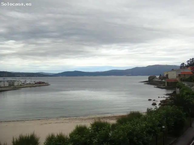 Restaurante con Vistas al Mar en Muros - Ideal para Eventos