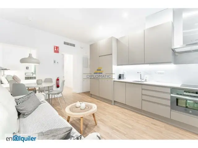 Alquiler Piso Terraza Chamberí 55m2 Amueblado Reformado