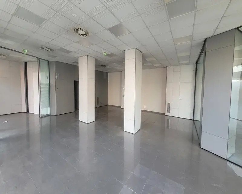 Local en Venta en Avilés 187m2
