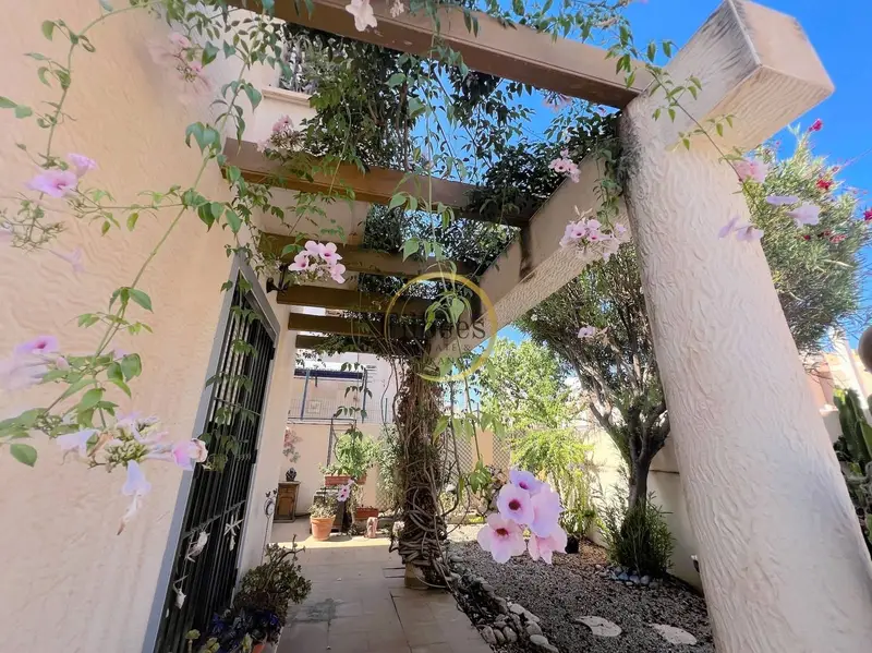 Chalet en Venta en El Alcolar Murcia 3 Dormitorios 2 Banos