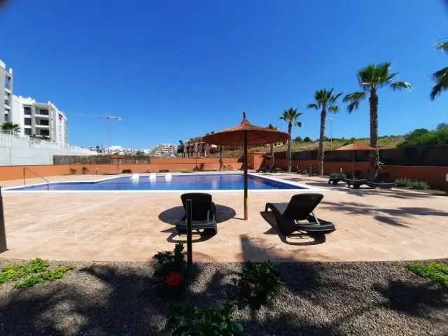 Apartamento 2 Dormitorios Villamartin Golf