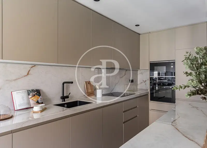 Piso en venta en Arapiles Madrid