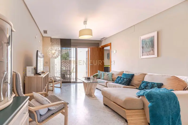 Casa Adosada 250m2 Gran Capacidad Cervantes Granada