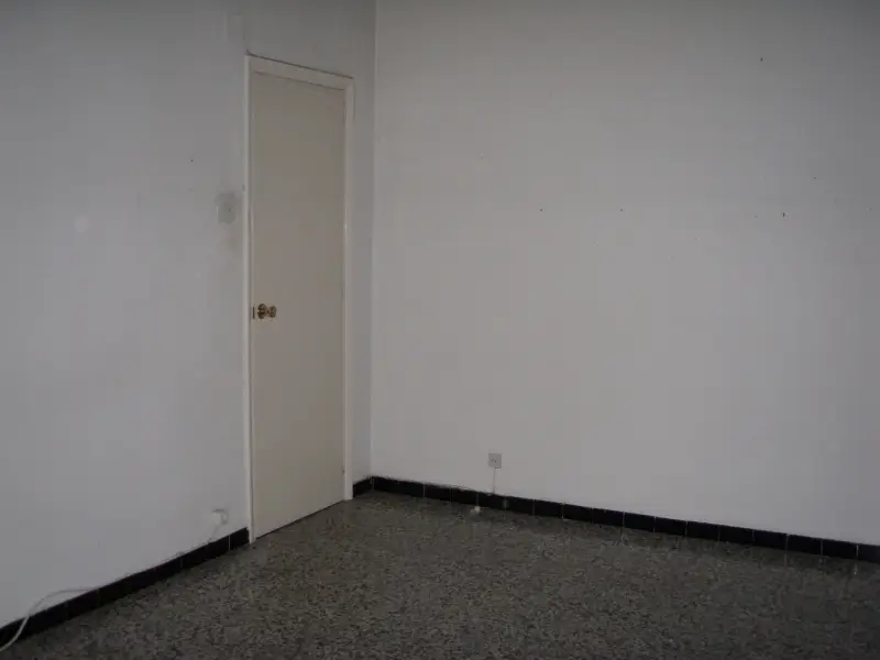 Piso en venta en Novelda con balcón y galería