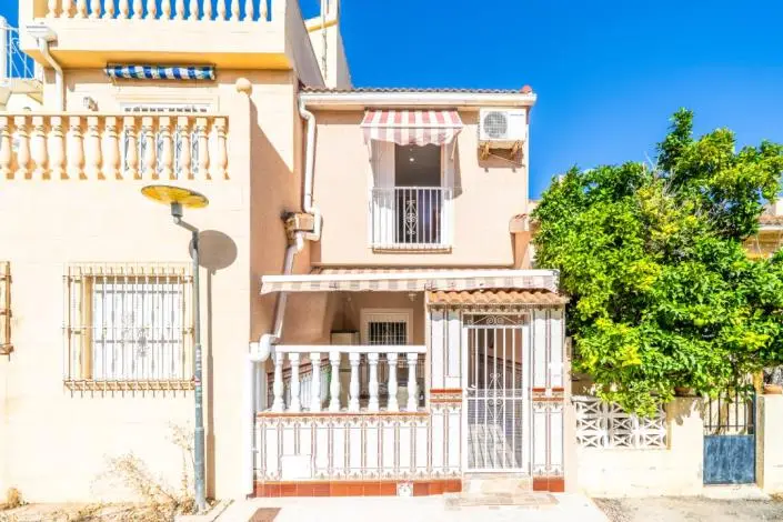 3 Bed Townhouse for sale
