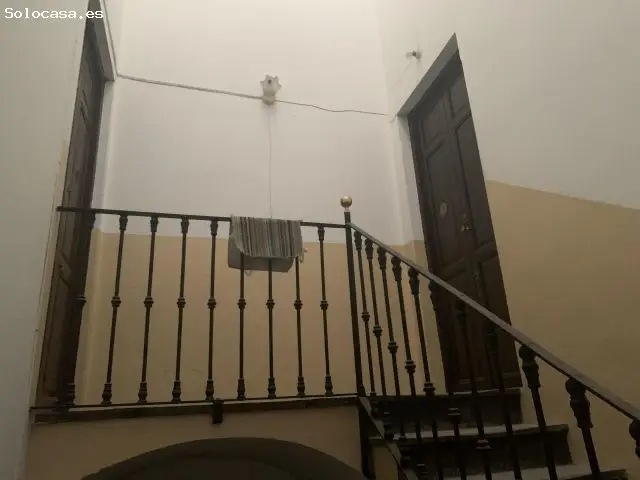 Edificio en Venta en Centro de Badajoz: 5 Viviendas y 2 Locales