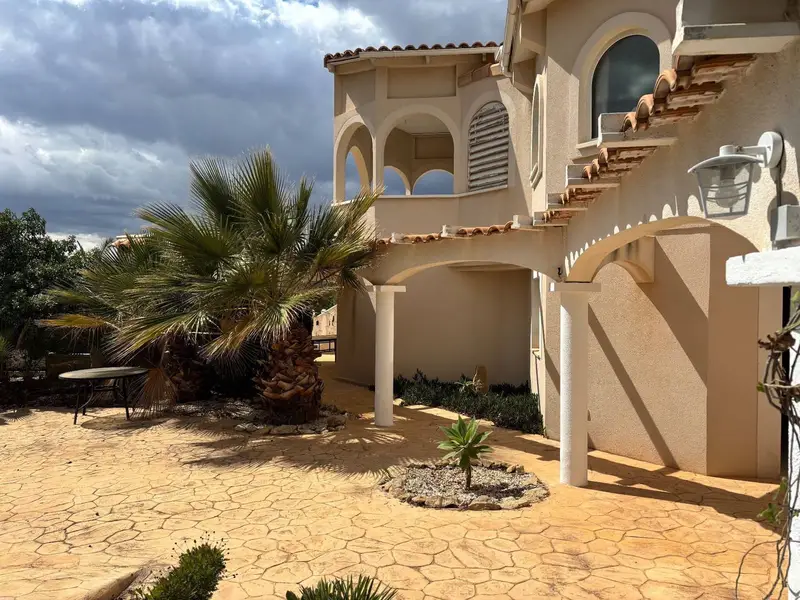 Chalet en Alquiler Muchamiel Costa Blanca Vistas Montaña Piscina Privada