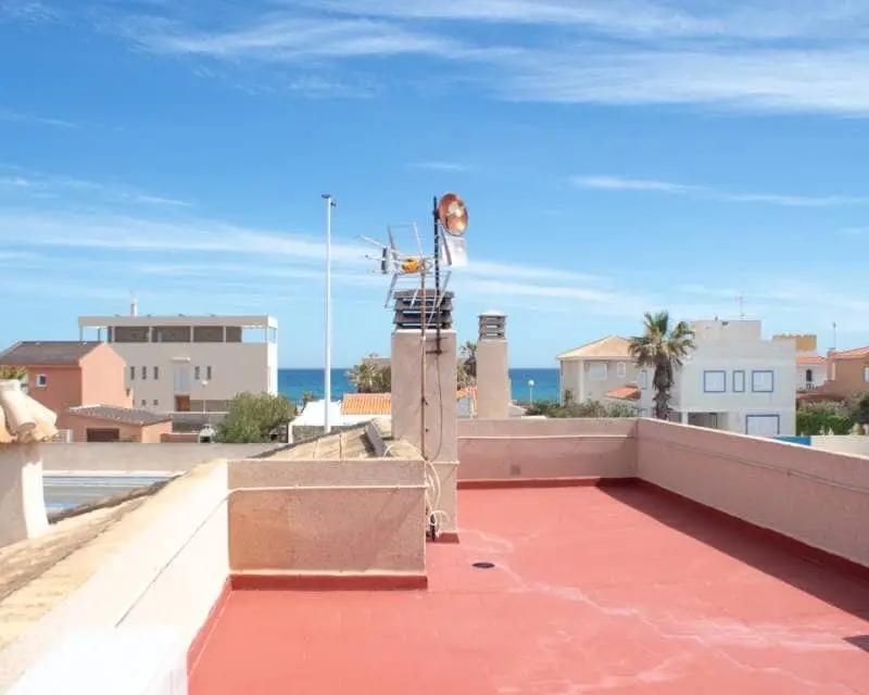 Villa en Venta La Manga del Mar Menor 5 Dormitorios Piscina Privada