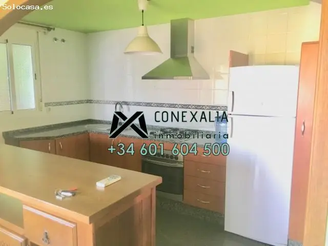 Casa y Local en Venta Olvera 110m2 65m2 Amueblado