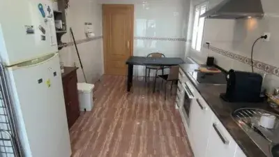 Chalet en venta en Valdorros 4 habitaciones 4 baños