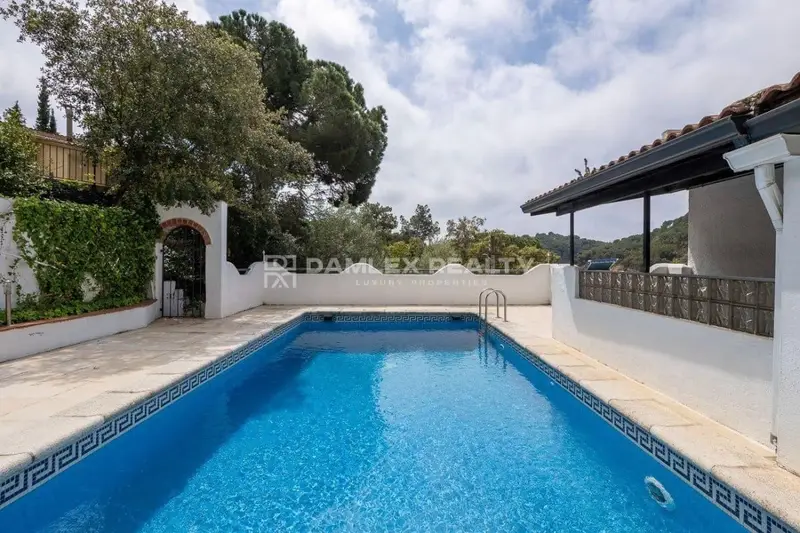 Chalet en venta en Lloret de Mar Cala Canyellas con Vistas al Mar