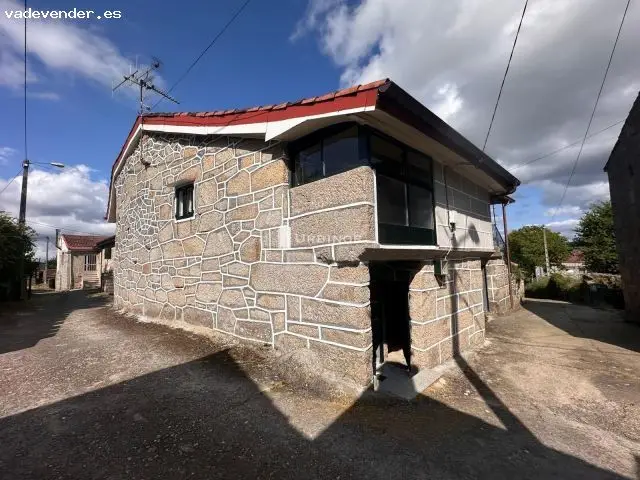 Casa de Piedra en Xinzo de Limia con Finca