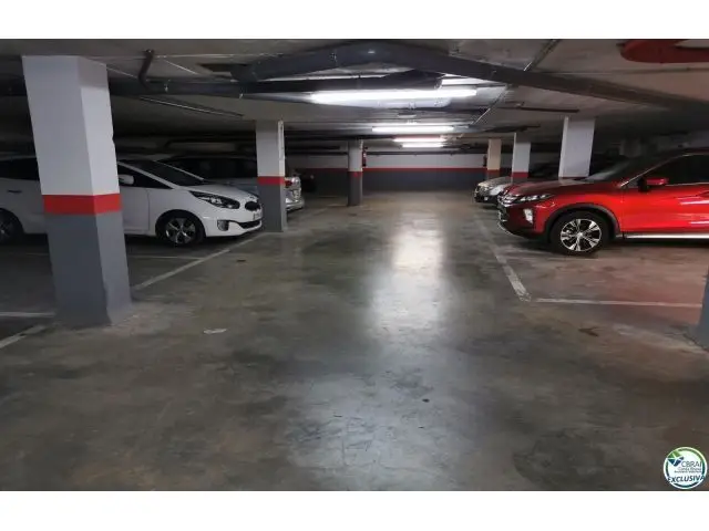 Garaje/Parking En Venta En Llançà, Girona