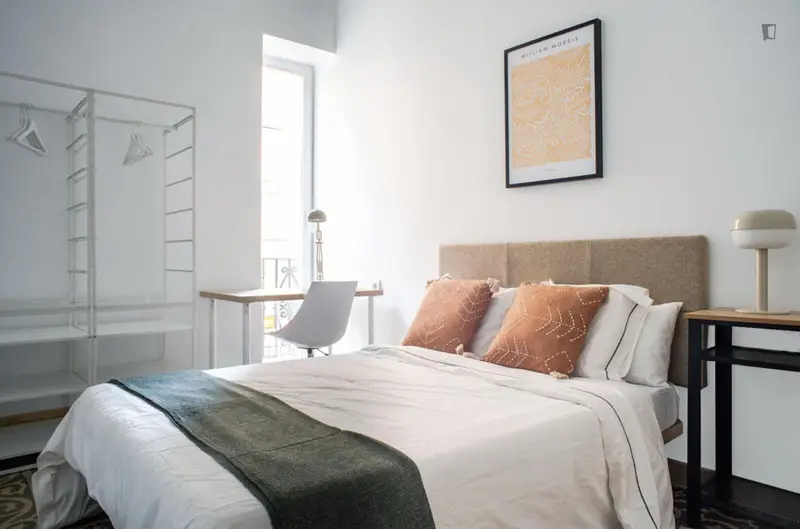 Coliving Moderno en Málaga Habitaciones Amuebladas Servicios Incluidos