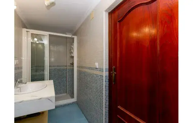Casa con Encanto en Madrid: Tranquilidad y Buena Ubicación
