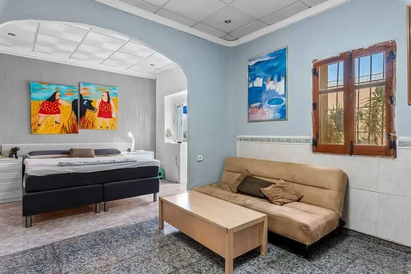 Piso de 3 Dormitorios en venta Los Montesinos, España