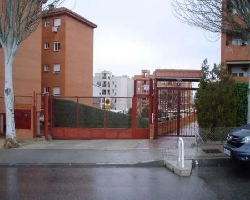 Garaje en Venta en Mostoles 28m2 SAUCES DE LOS